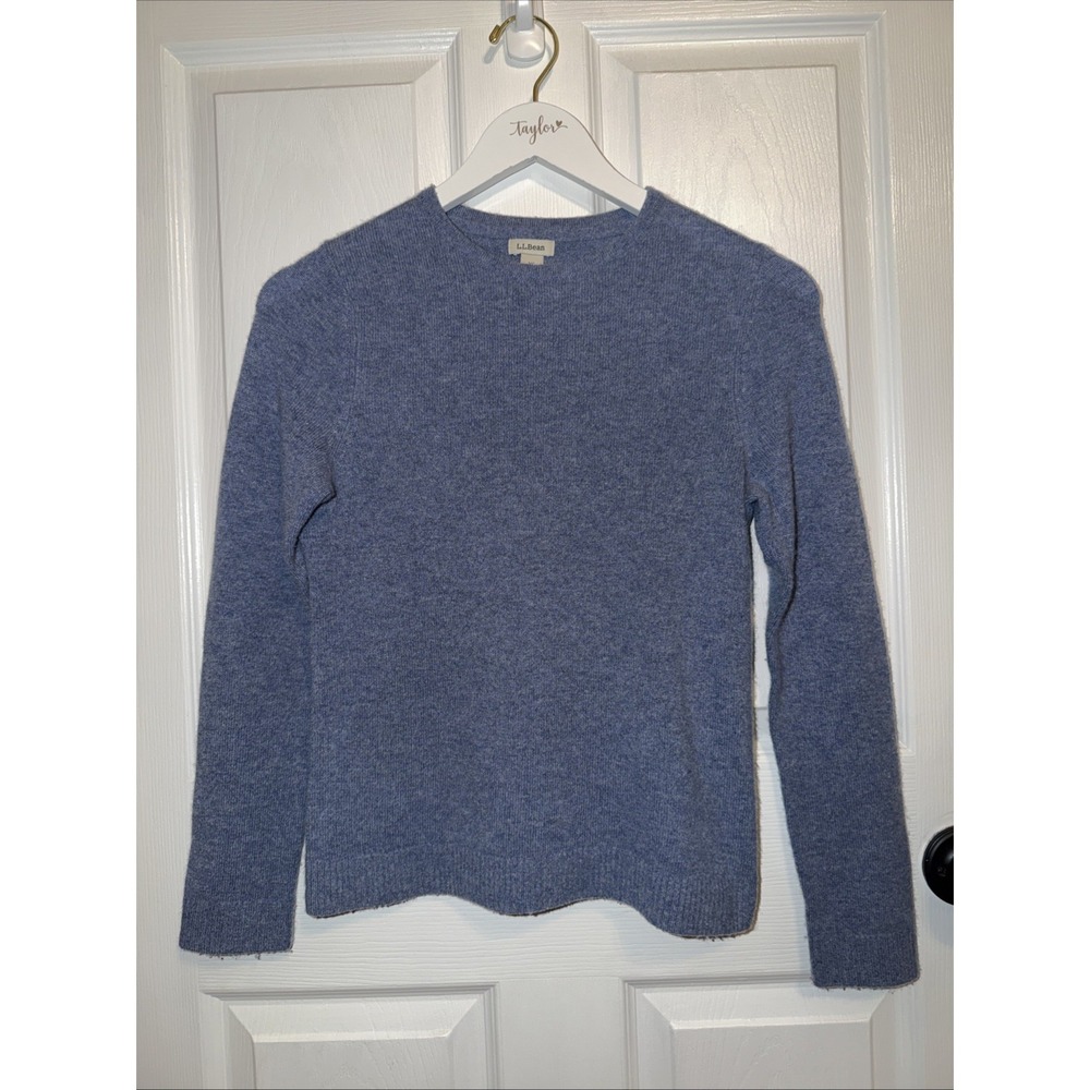 L.L. Bean Women's Classic Crew Cashmere Sweater Long Sleeve Light Blue Size XS‎